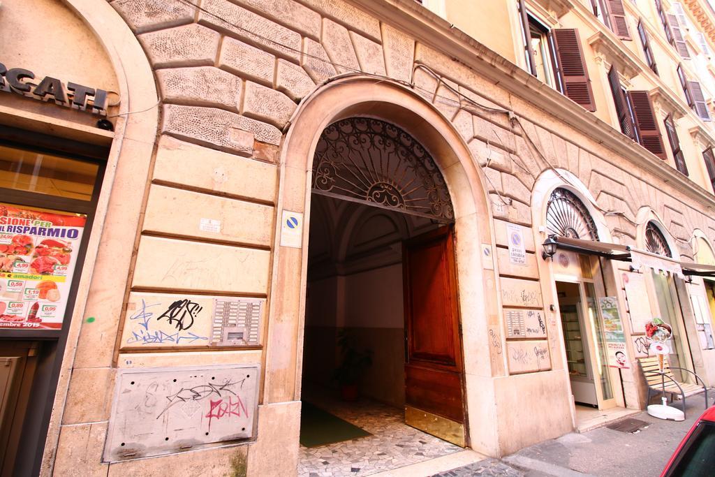 Magenta Collection Del Grande Roma